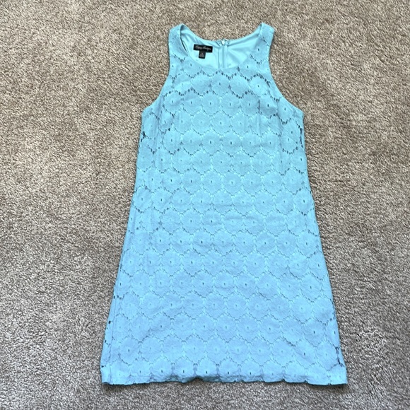 Light blue sleeveless dress. - Picture 1 of 4